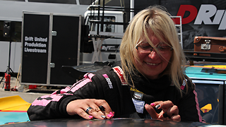 Bianca Lankes - Mack Fingernägel in Wagenfarbe, Autogrammstunde TWB 29.05.2022